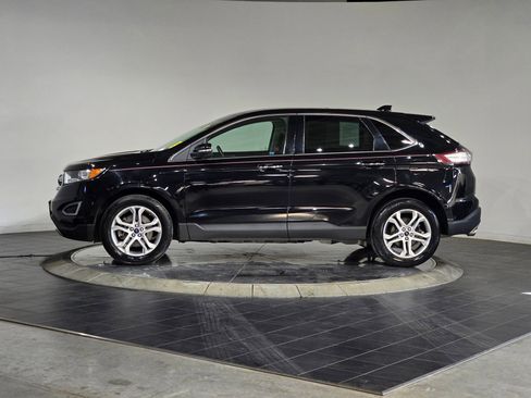 Used 2016 Ford Edge Titanium w/ Equipment Group 302A image 7