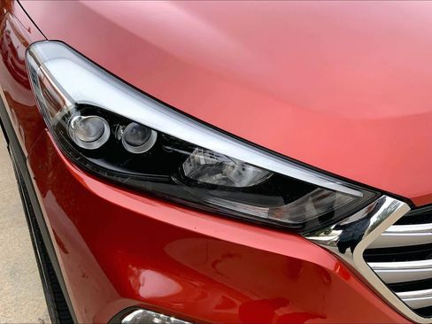 Used 2017 Hyundai Tucson Limited AWD/4WD image 27