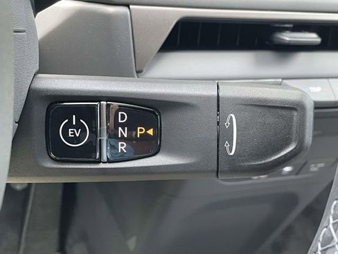 New 2026 Kia EV9 Wind AWD/4WD image 33