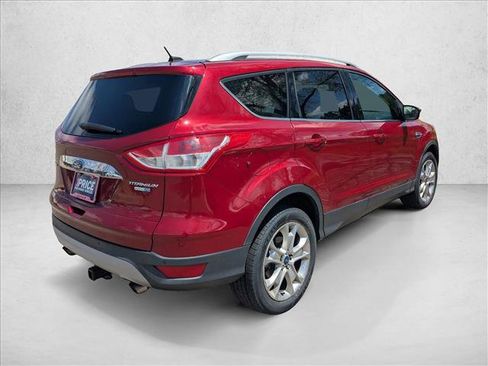 Used 2016 Ford Escape Titanium AWD/4WD image 5