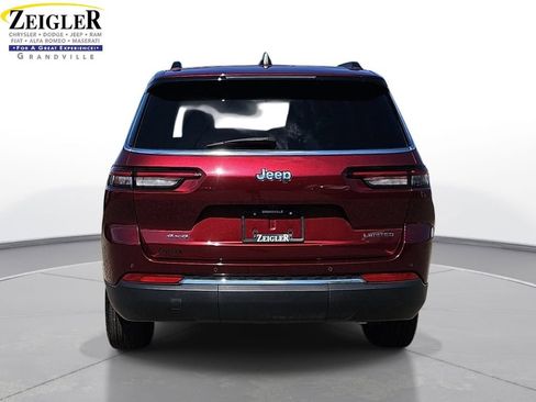 Used 2023 Jeep Grand Cherokee L Limited AWD/4WD image 6