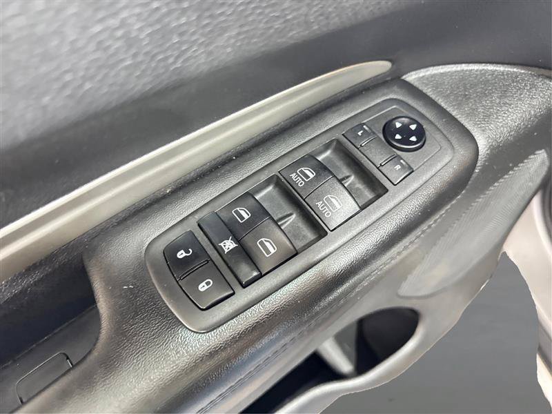 Used 2019 Dodge Durango SXT AWD/4WD image 29