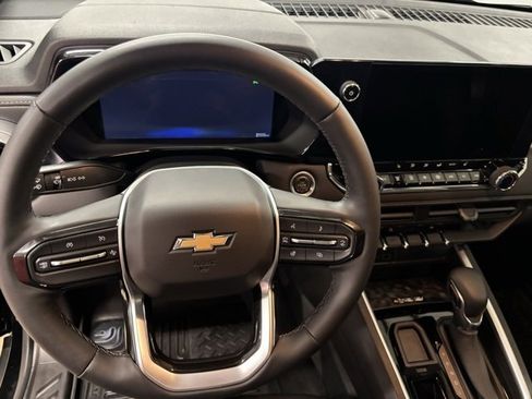 Used 2024 Chevrolet Colorado LT w/ LT Convenience Package III image 15