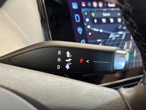 New 2027 Chevrolet Bolt LT w/ Comfort Package FWD image 22