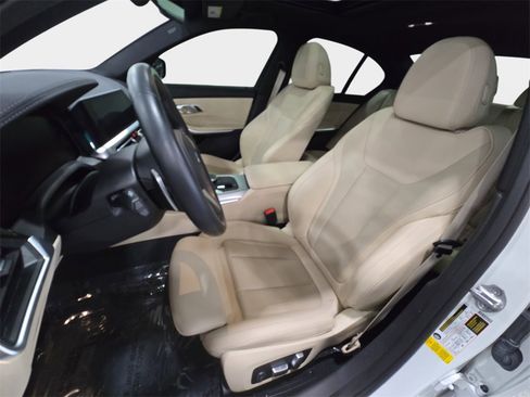 Certified 2022 BMW 330i Sedan w/ M Sport Package image 12