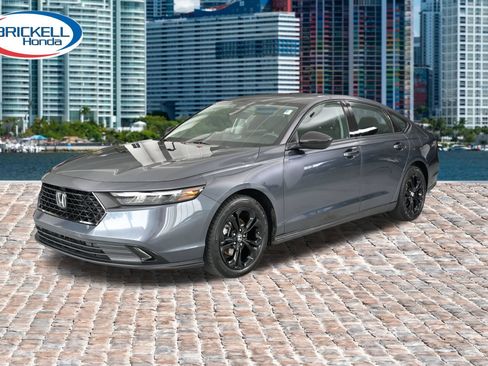 Used 2025 Honda Accord SE image 4