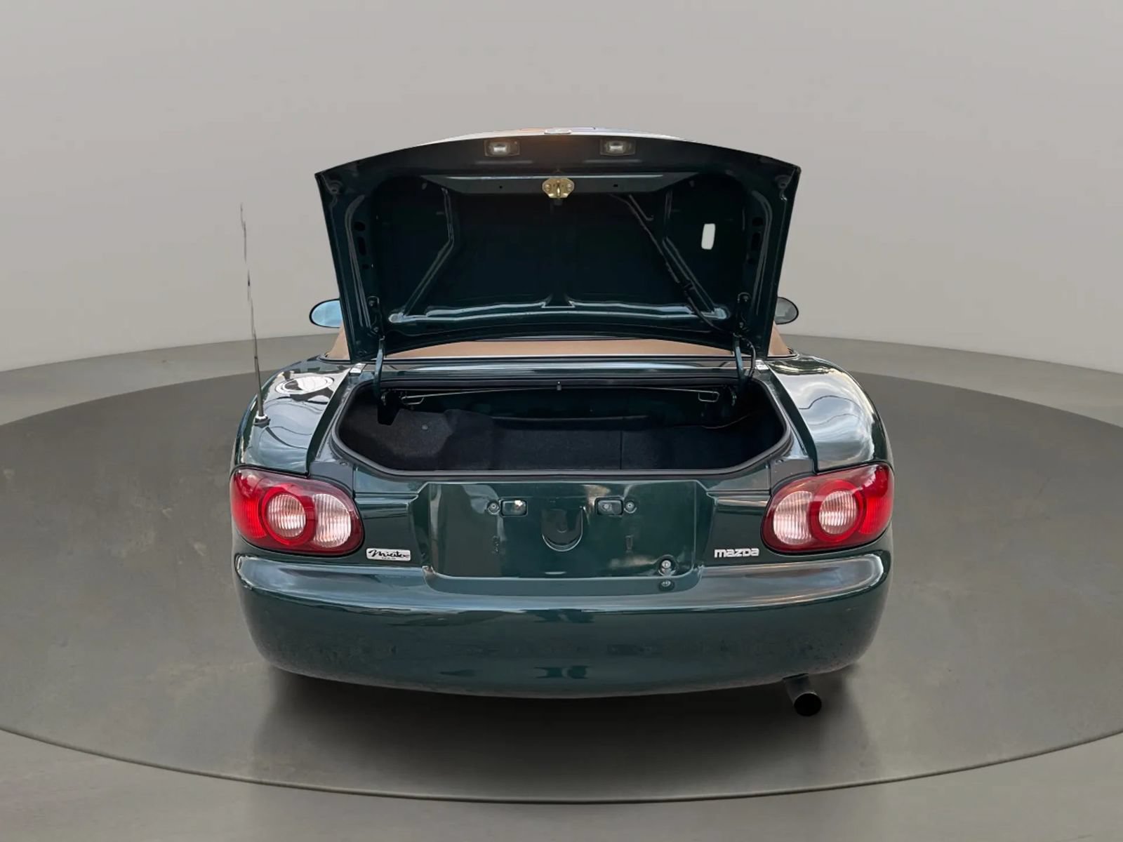 Used 2001 MAZDA MX-5 Miata RWD image 13
