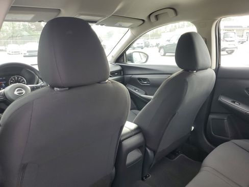 Used 2024 Nissan Sentra S image 12