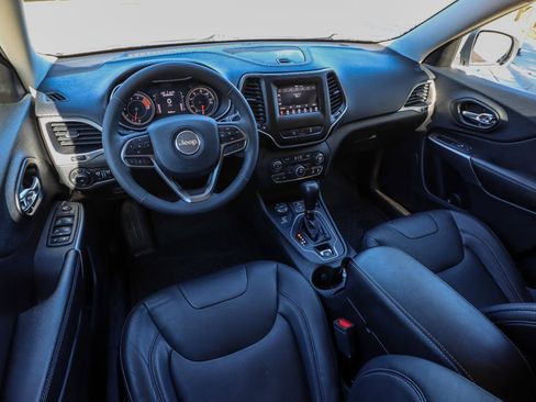 Used 2021 Jeep Cherokee Latitude Lux w/ Sun & Sound Group image 23