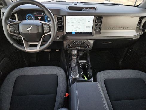 Used 2025 Ford Bronco Big Bend image 7