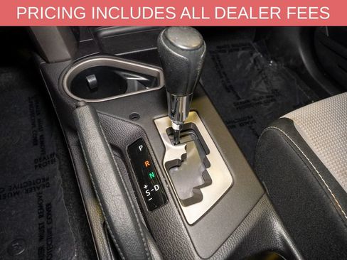 Used 2018 Toyota RAV4 XLE FWD image 17