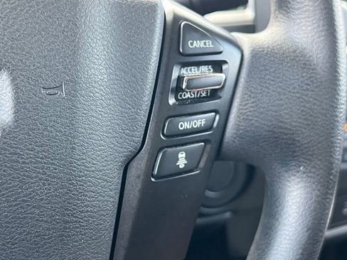 Certified 2023 Nissan Frontier SV w/ Technology Package RWD image 12