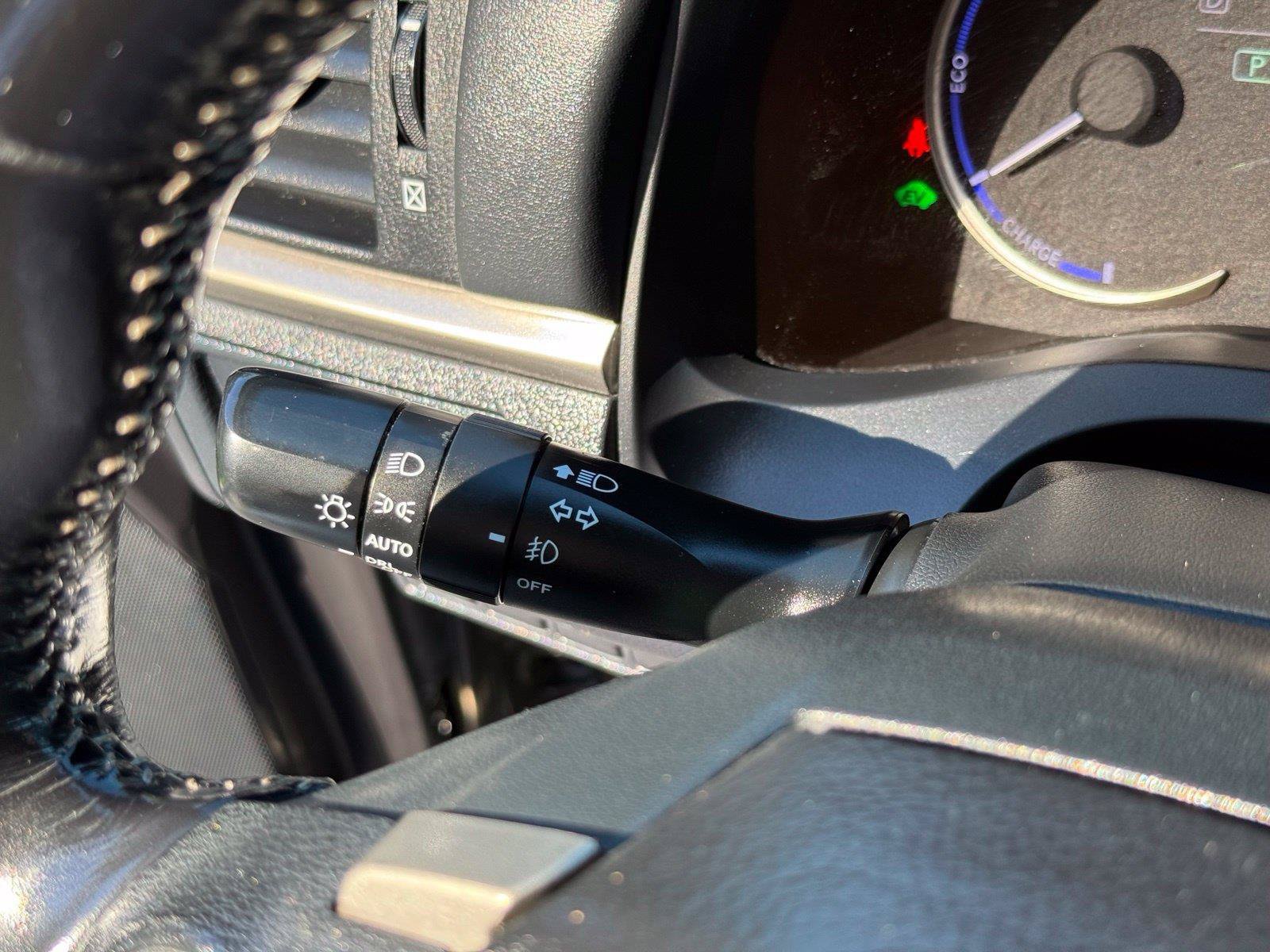 Used 2016 Lexus CT 200h w/ Navigation Package FWD image 30