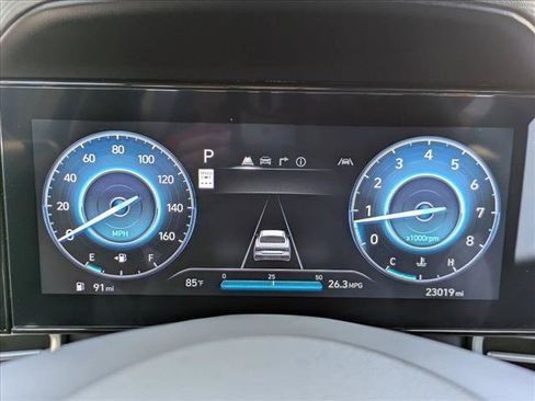 Used 2024 Hyundai Elantra SEL w/ Convenience Package FWD image 11