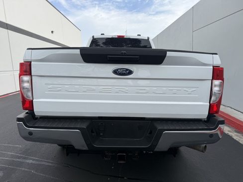 Used 2022 Ford F250 XL w/ Power Equipment Group AWD/4WD image 9