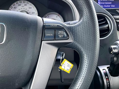 Used 2015 Honda Pilot SE image 22