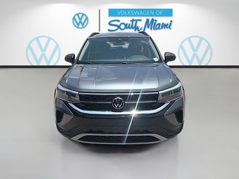 Used 2024 Volkswagen Taos S FWD image 2