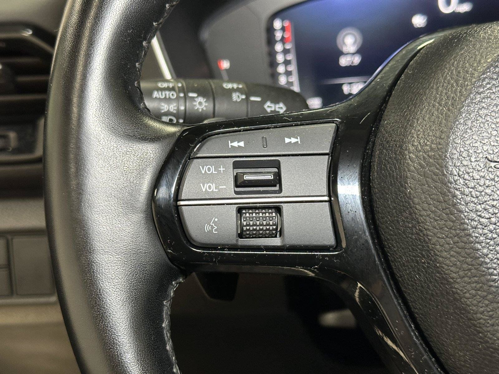 Certified 2024 Honda Pilot Elite image 25