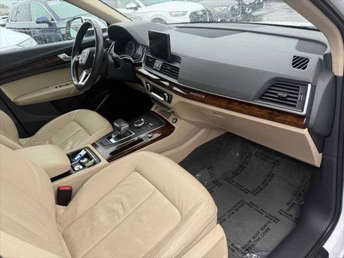 Used 2018 Audi Q5 2.0T Premium Plus image 11