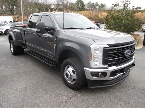 Used 2025 Ford F350 XL w/ XL Driver Assist Package image 2
