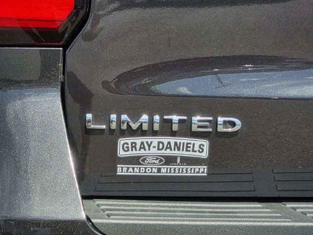 Used 2024 Ford Expedition Limited RWD image 41