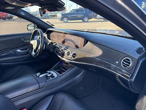 Used 2018 Mercedes-Benz S 450 Sedan image 23