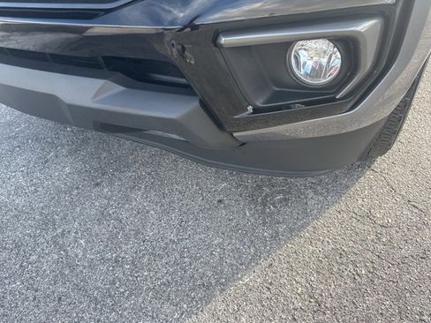 Used 2022 Chevrolet Colorado LT w/ LT Convenience Package image 47