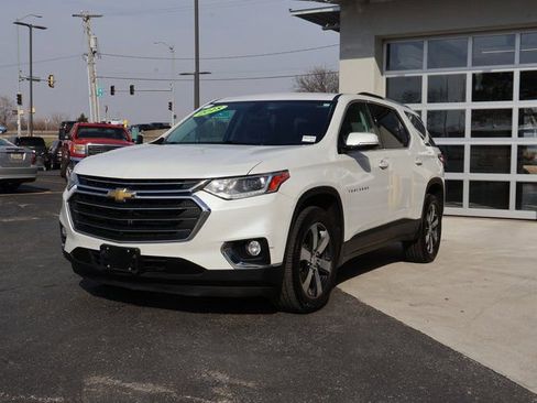 Used 2018 Chevrolet Traverse LT image 4