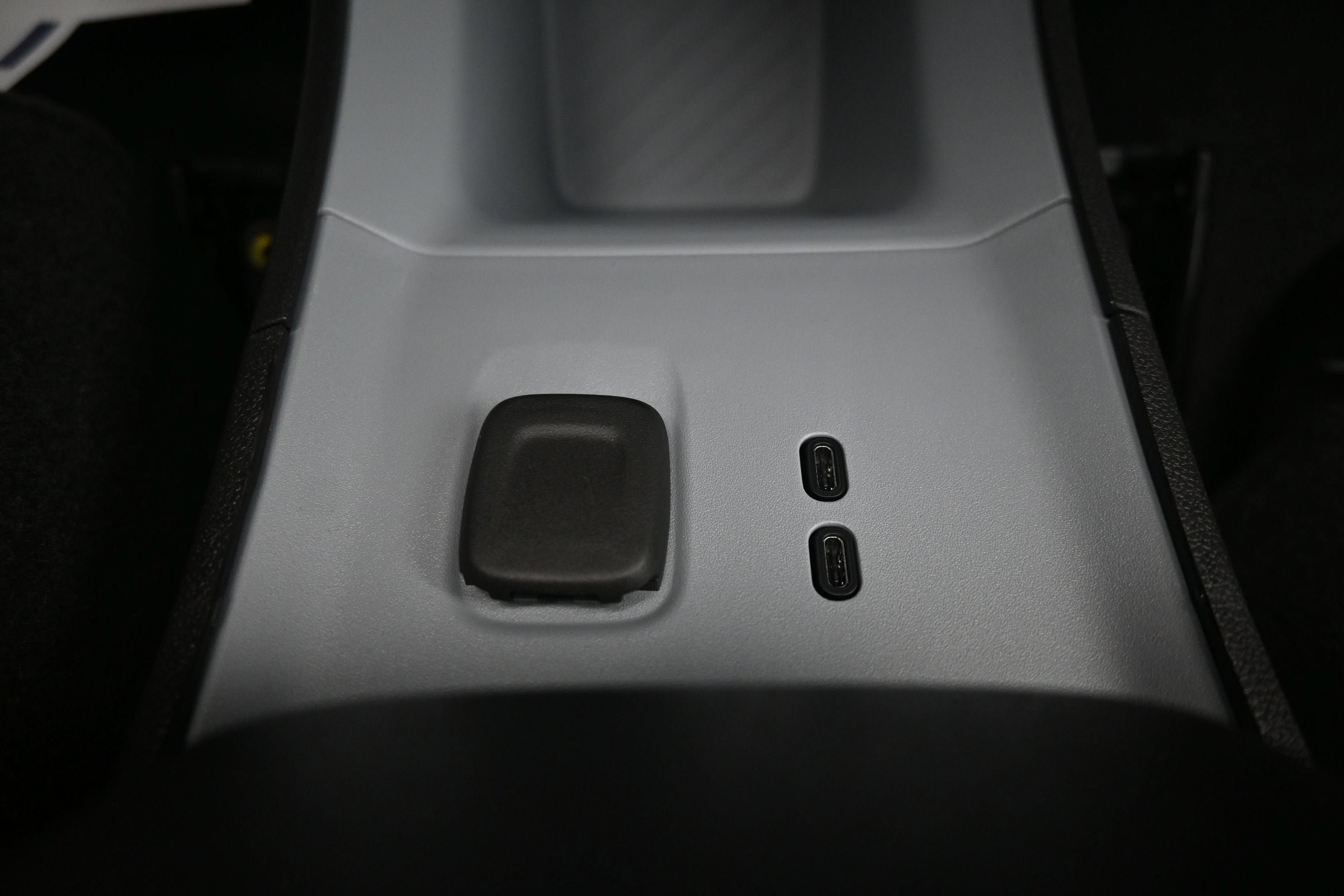 New 2027 Chevrolet Bolt LT w/ Comfort Package FWD image 49