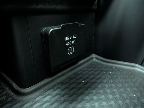 New 2025 RAM 2500 Rebel w/ Rebel Level 2 Equipment Group image 17