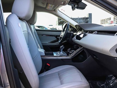 Used 2021 Land Rover Range Rover Evoque S image 12