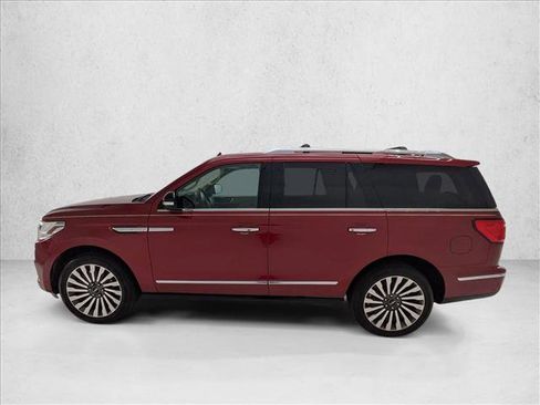 Used 2018 Lincoln Navigator Reserve w/ Technology Package AWD/4WD image 9