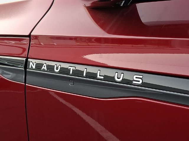 New 2026 Lincoln Nautilus Premier w/ Equipment Group 102A AWD/4WD image 21