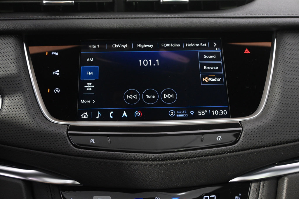 New 2026 Cadillac XT5 Premium Luxury w/ LPO, Floor Liner Package AWD/4WD image 27
