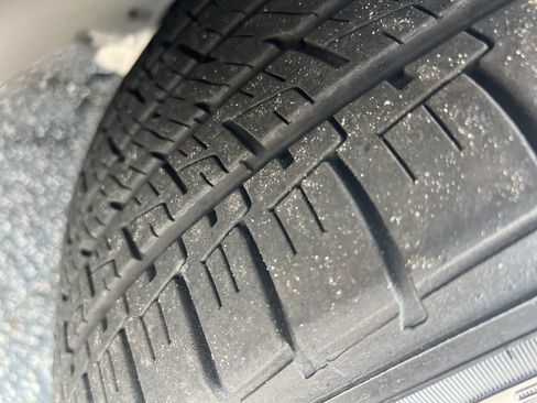 Used 2024 Honda CR-V EX-L image 12