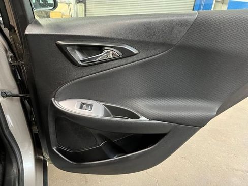 Used 2024 Chevrolet Malibu LT FWD image 13