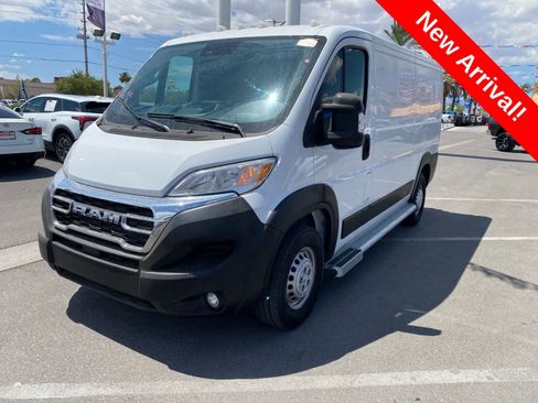 Used 2025 RAM ProMaster 2500 w/ U-Haul Equipment Group FWD image 1