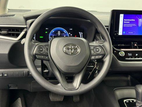Certified 2026 Toyota Corolla LE image 30