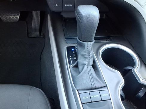 Used 2023 Toyota Camry LE image 17