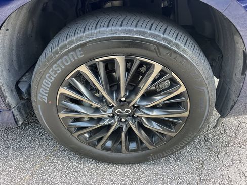 Used 2025 INFINITI QX80 Autograph AWD/4WD image 10