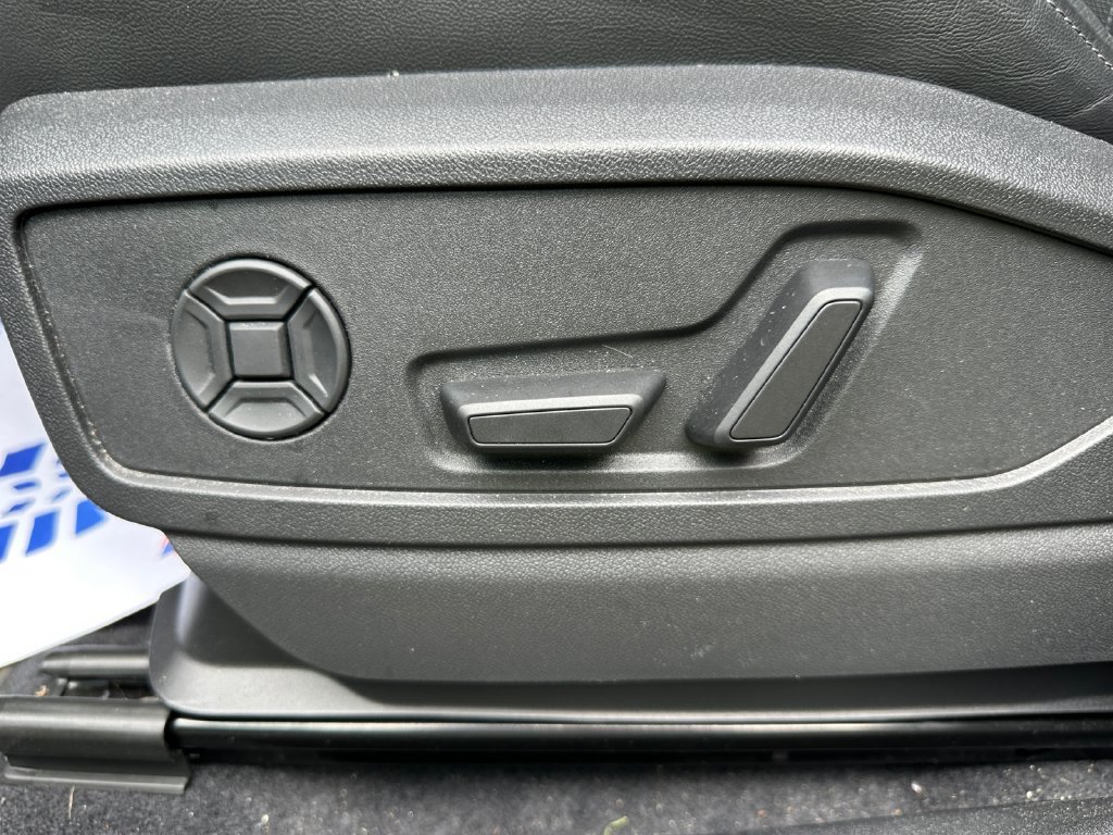 Certified 2025 Audi Q5 Premium w/ Premium Plus AWD/4WD image 26
