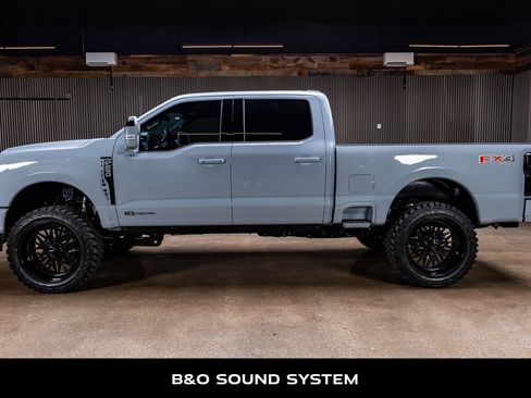 Used 2026 Ford F250 Platinum image 6