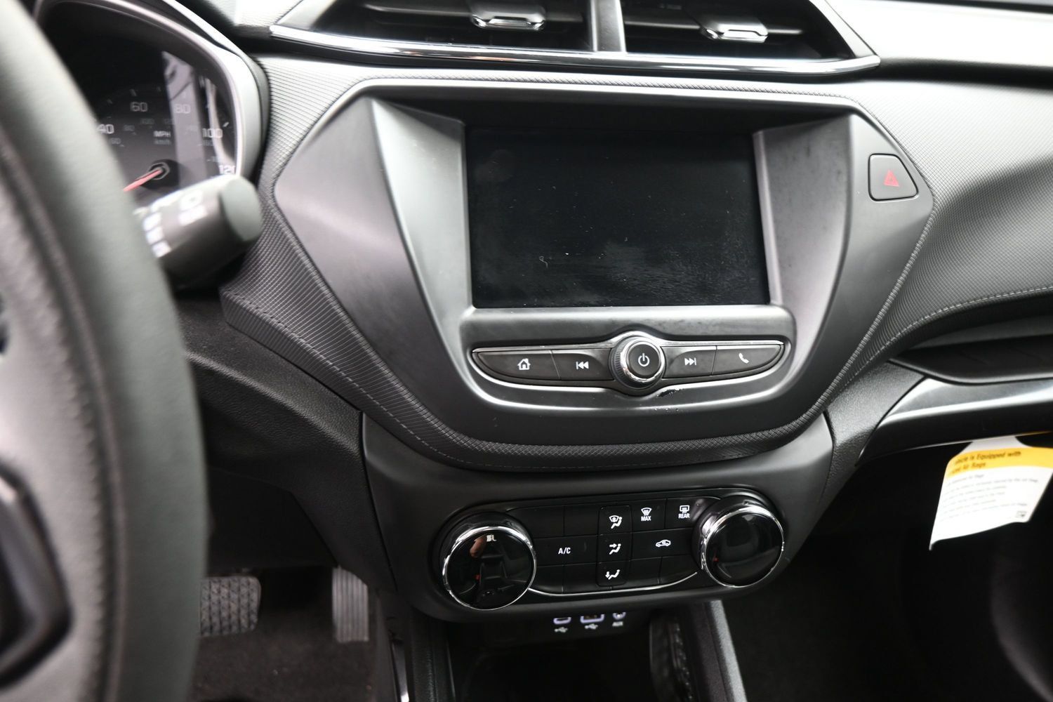 Used 2023 Chevrolet TrailBlazer LS FWD image 15