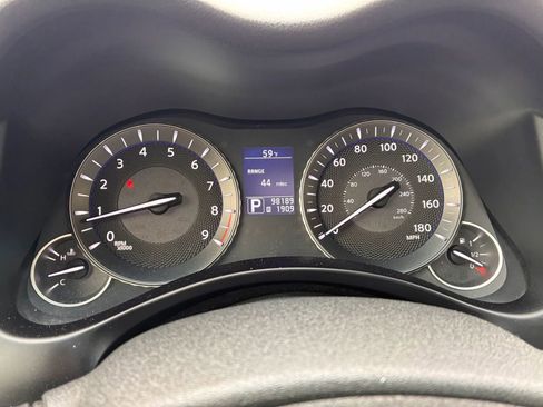 Used 2011 INFINITI M37 x w/ Premium Pkg AWD/4WD image 32