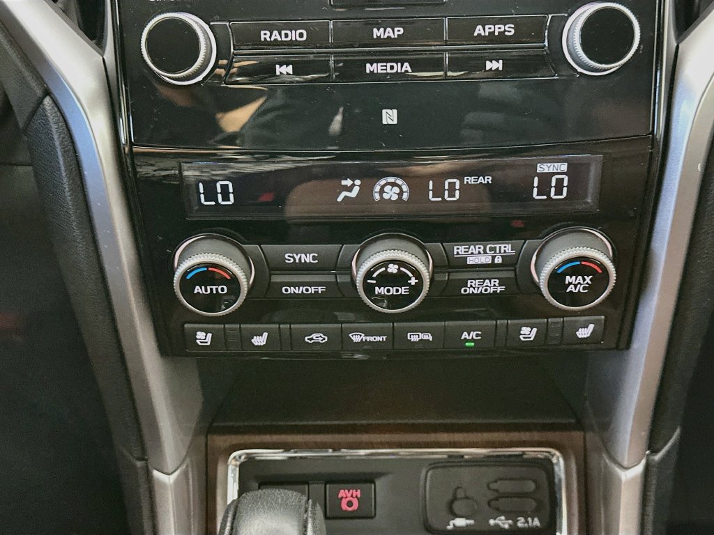 Used 2022 Subaru Ascent Touring AWD/4WD image 18