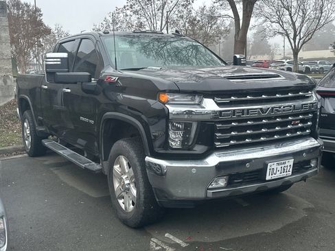 Used 2023 Chevrolet Silverado 2500 LTZ w/ LTZ Premium Package image 2