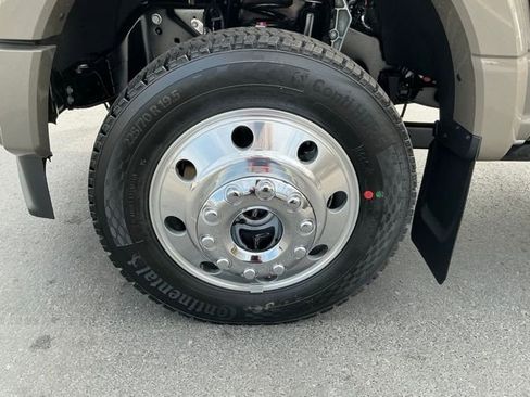 New 2026 Ford F450 Platinum image 13