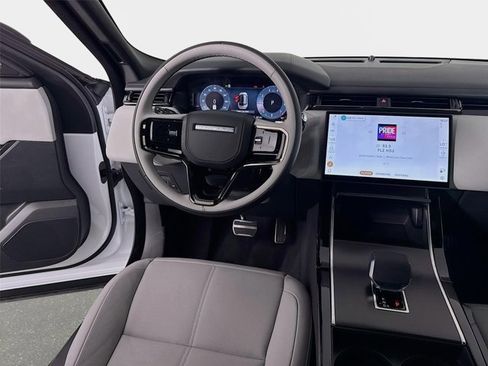 New 2026 Land Rover Range Rover Velar Dynamic SE AWD/4WD image 25