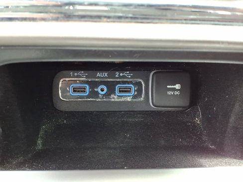 Used 2022 Jeep Grand Cherokee Laredo X AWD/4WD image 18