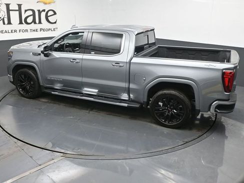 Used 2024 GMC Sierra 1500 SLT w/ SLT Premium Plus Package image 41